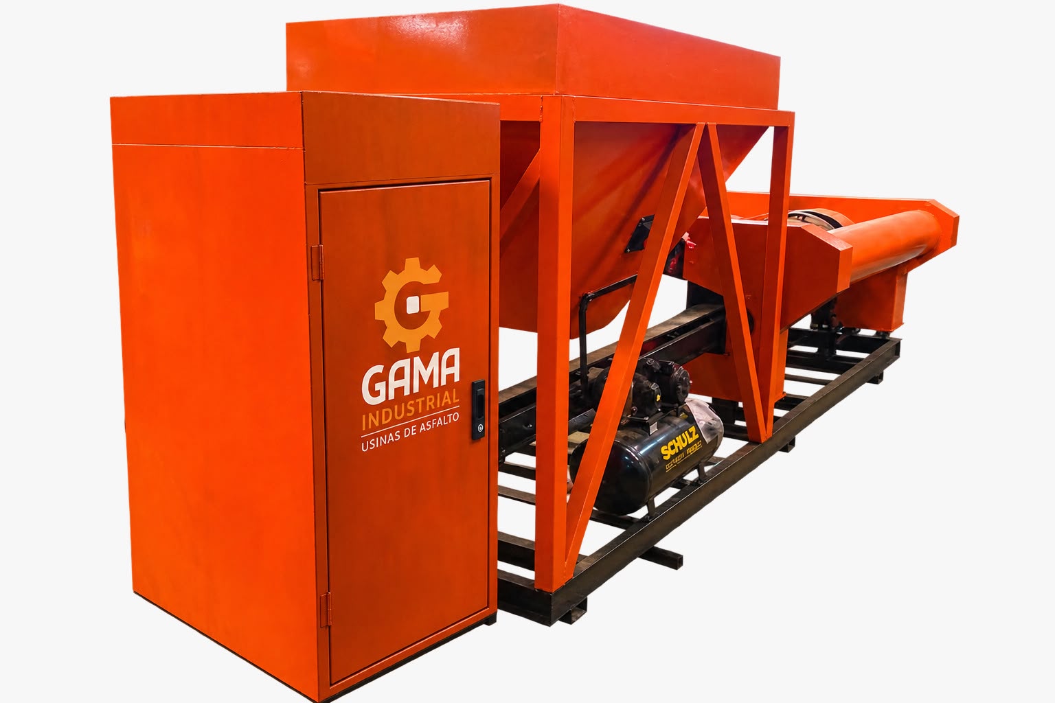 Usina da linha GAMA CBUQ 10/20 t/h, com cabine e estrutura laranja
